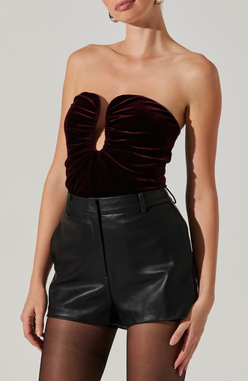 Astr Arista Sweetheart Velvet Top In Plum In Burgundy