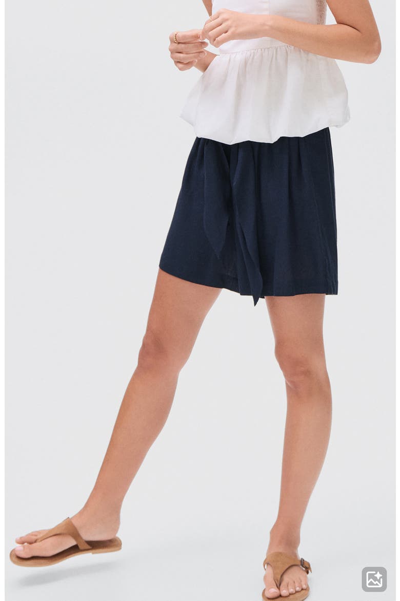 Bow Pleated Shorts, Main, color, NAVY