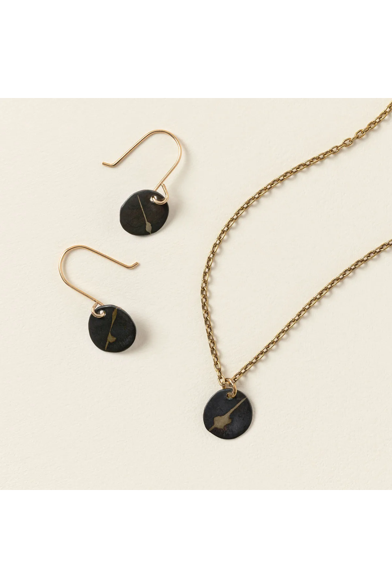 Embrace the Imperfect Kintsugi Necklace, Alternate, color, Gold