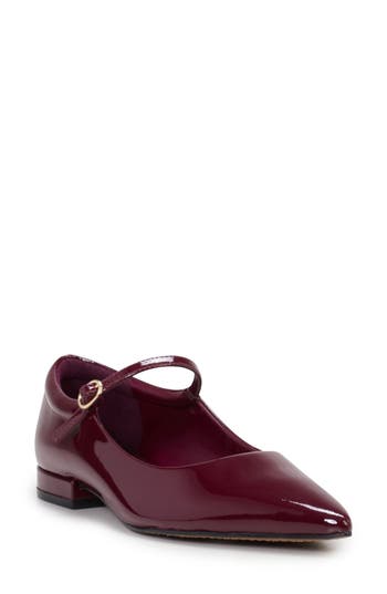 Vince Camuto Eloise Womens Adjustable Patent Ballet Flats