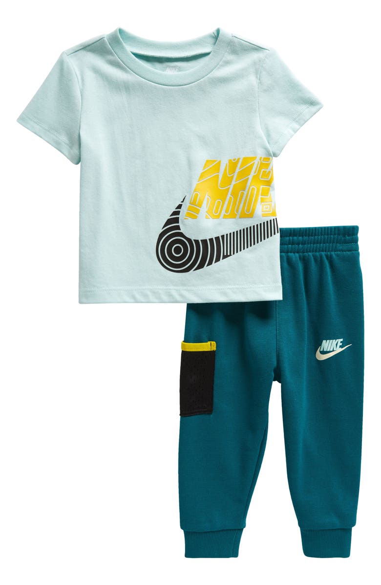 Nike Graphic T-Shirt & Joggers Set, Main, color, 