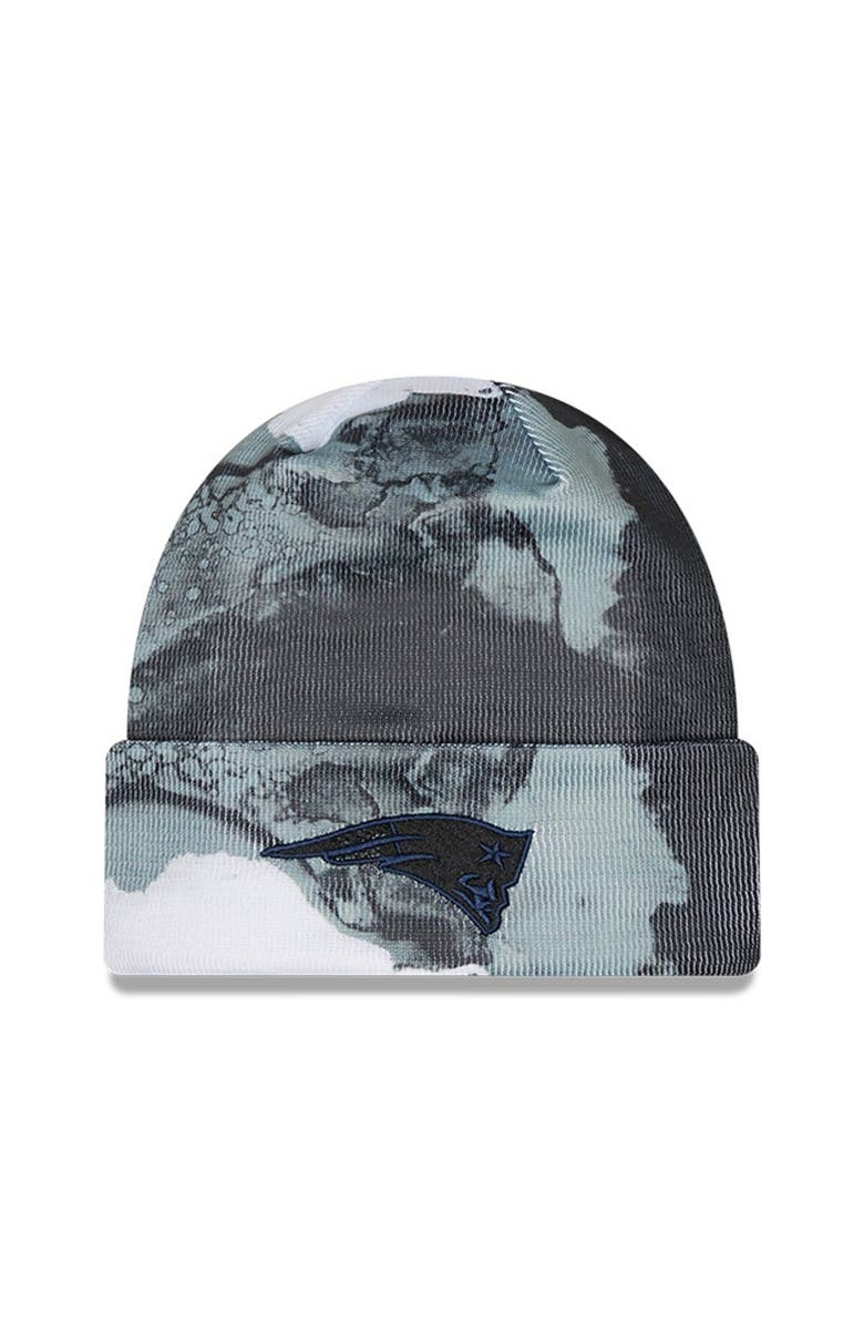 New Era Men's New Era Black New England Patriots 2022 Sideline Ink Dye Tonal Cuffed Knit Hat, Alternate, color, Black