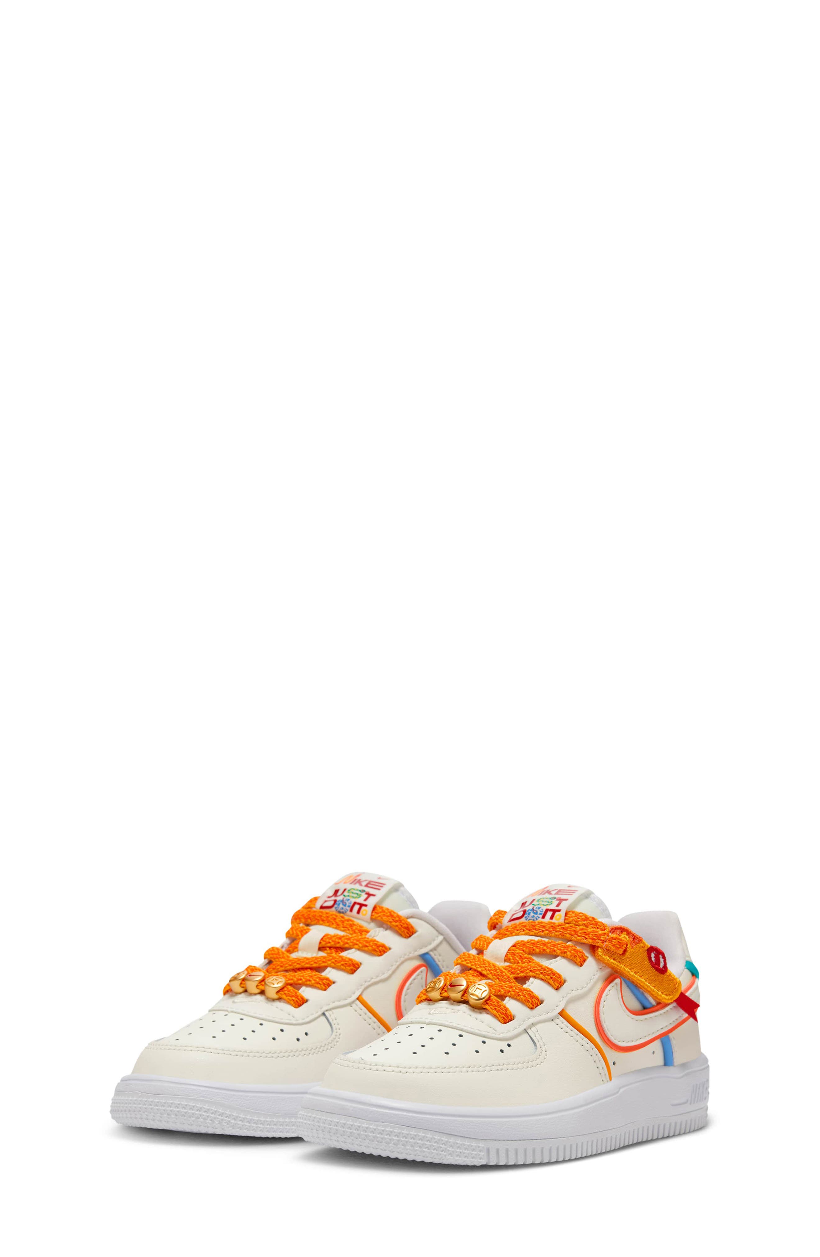 Nike Force 1 Low EasyOn LV8 Basketball Sneaker, Main, color, 