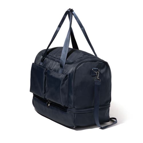 Baggallini Deluxe Fifth Avenue Weekender Bag In French Navy Twill