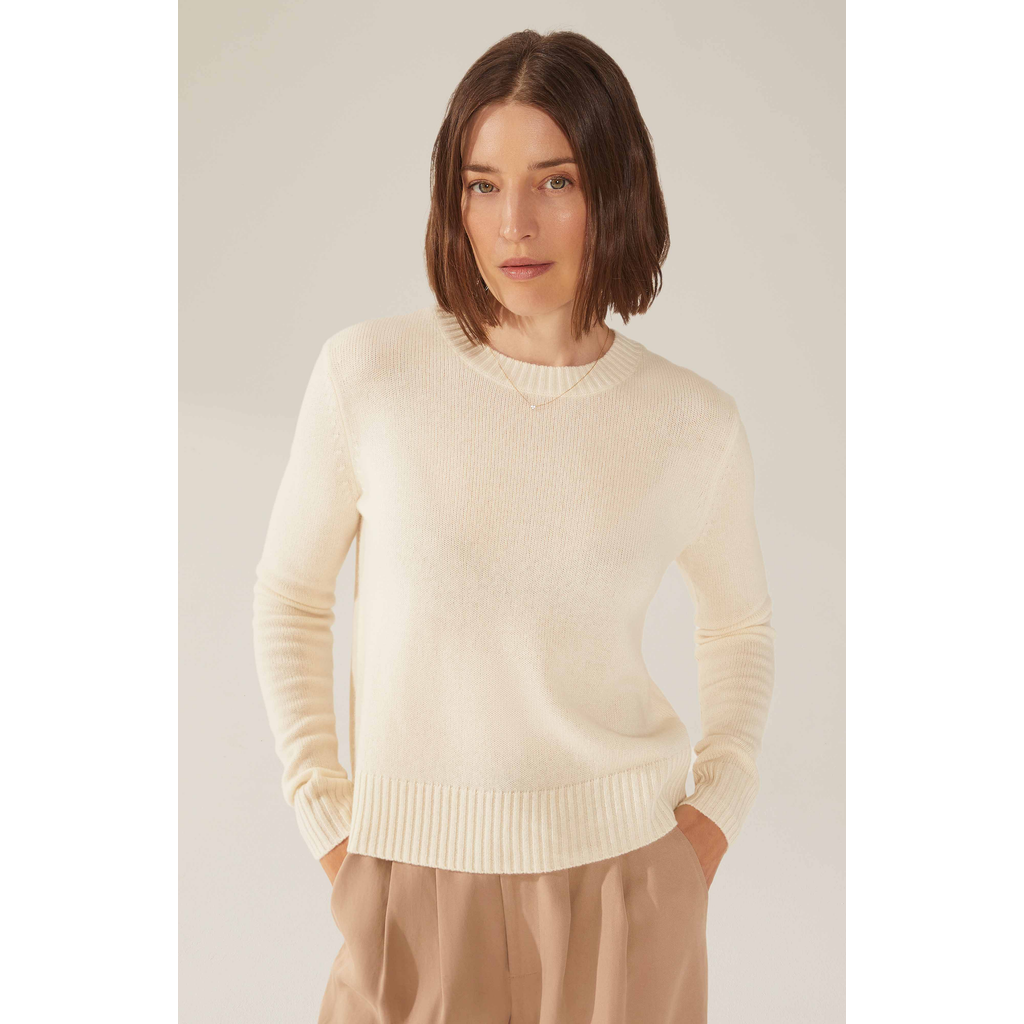 Italic Mila Cashmere Boxy Crop Sweater In Ivory