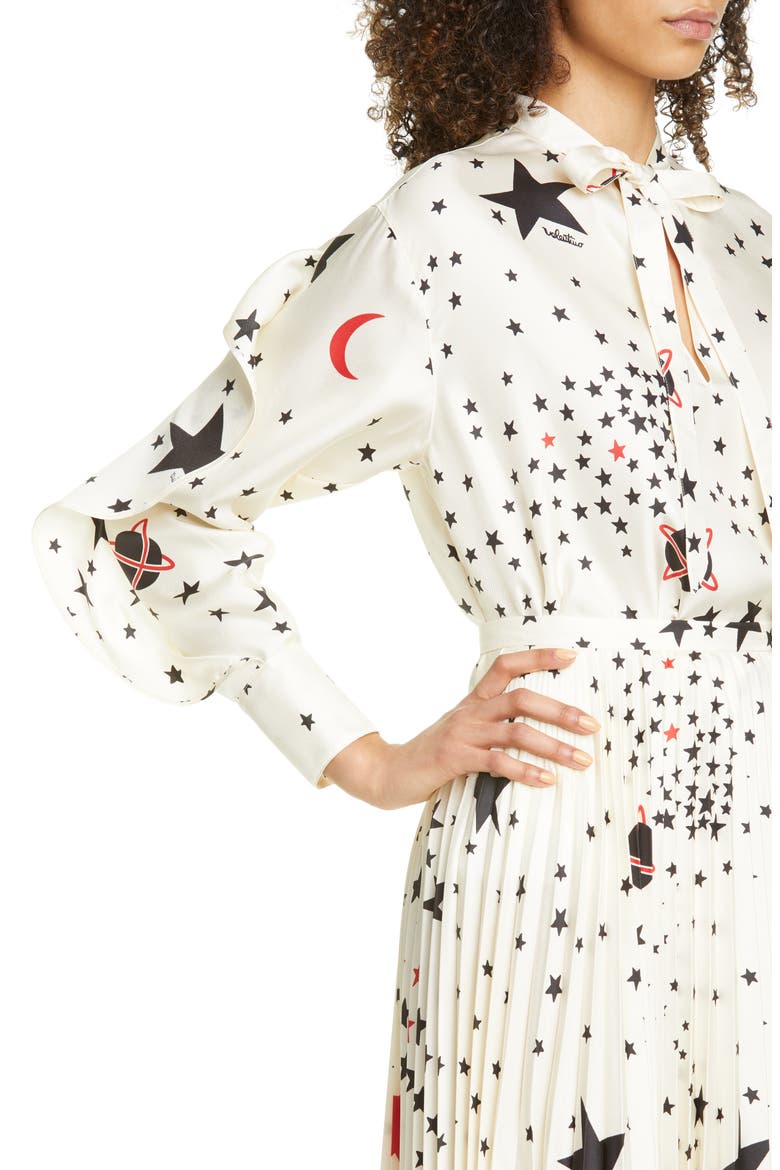 Ruffle Detail Cosmo Print Silk Blouse, Alternate, color, AVORIO/ MULTICOLOR