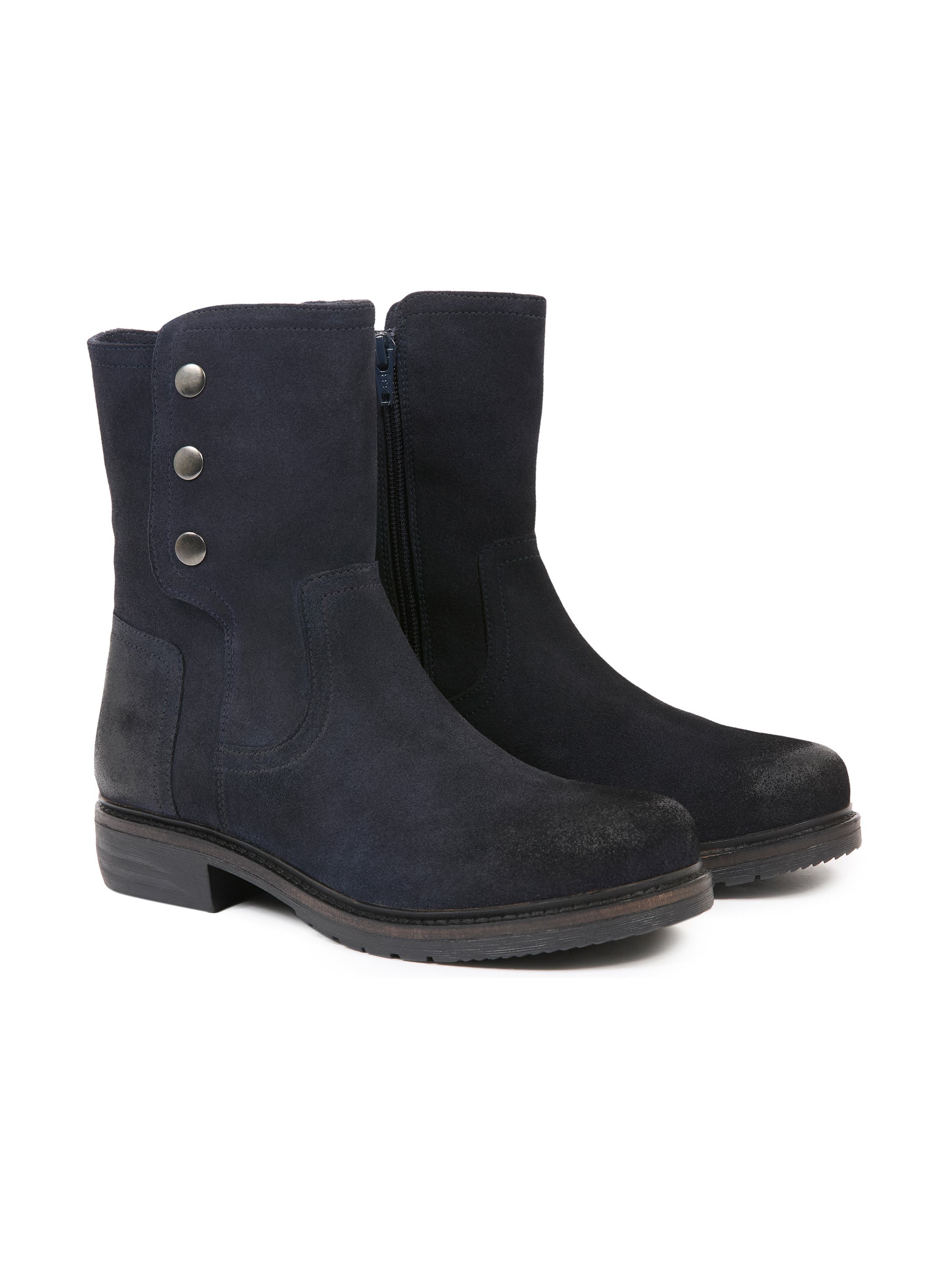 Celtic & Co. Essential Popper Ankle Boot, Main, color, 