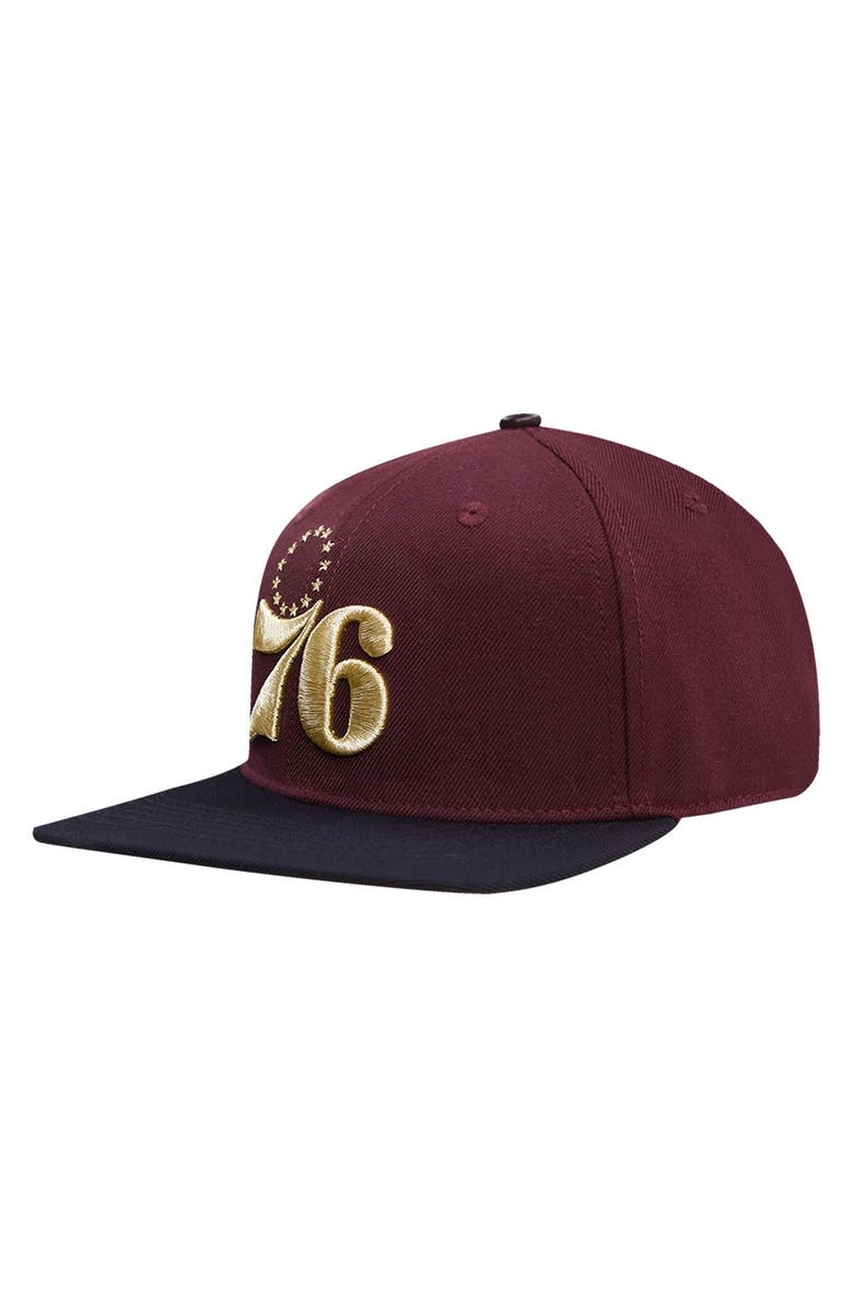 PRO STANDARD Men's Pro Standard Maroon/Black Philadelphia 76ers Gold Rush 2-Tone Snapback Hat, Alternate, color, 