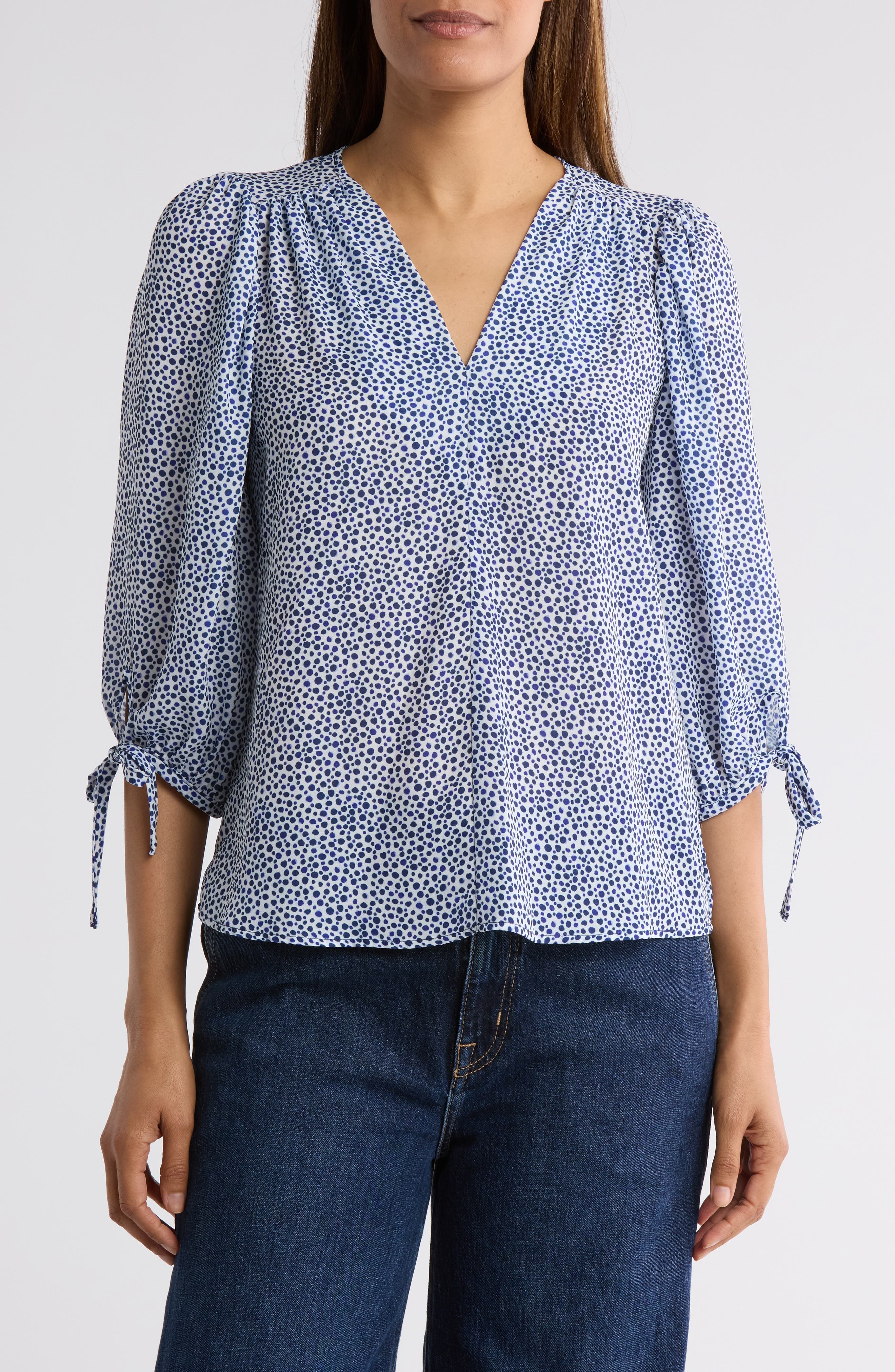 Dot V-Neck Long Sleeve Top