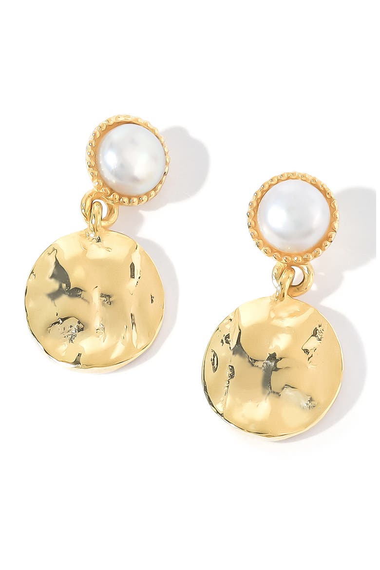 Freshwater Pearl Stud Earrings, Main, color, WHITE