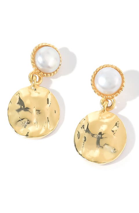 Freshwater Pearl Stud Earrings