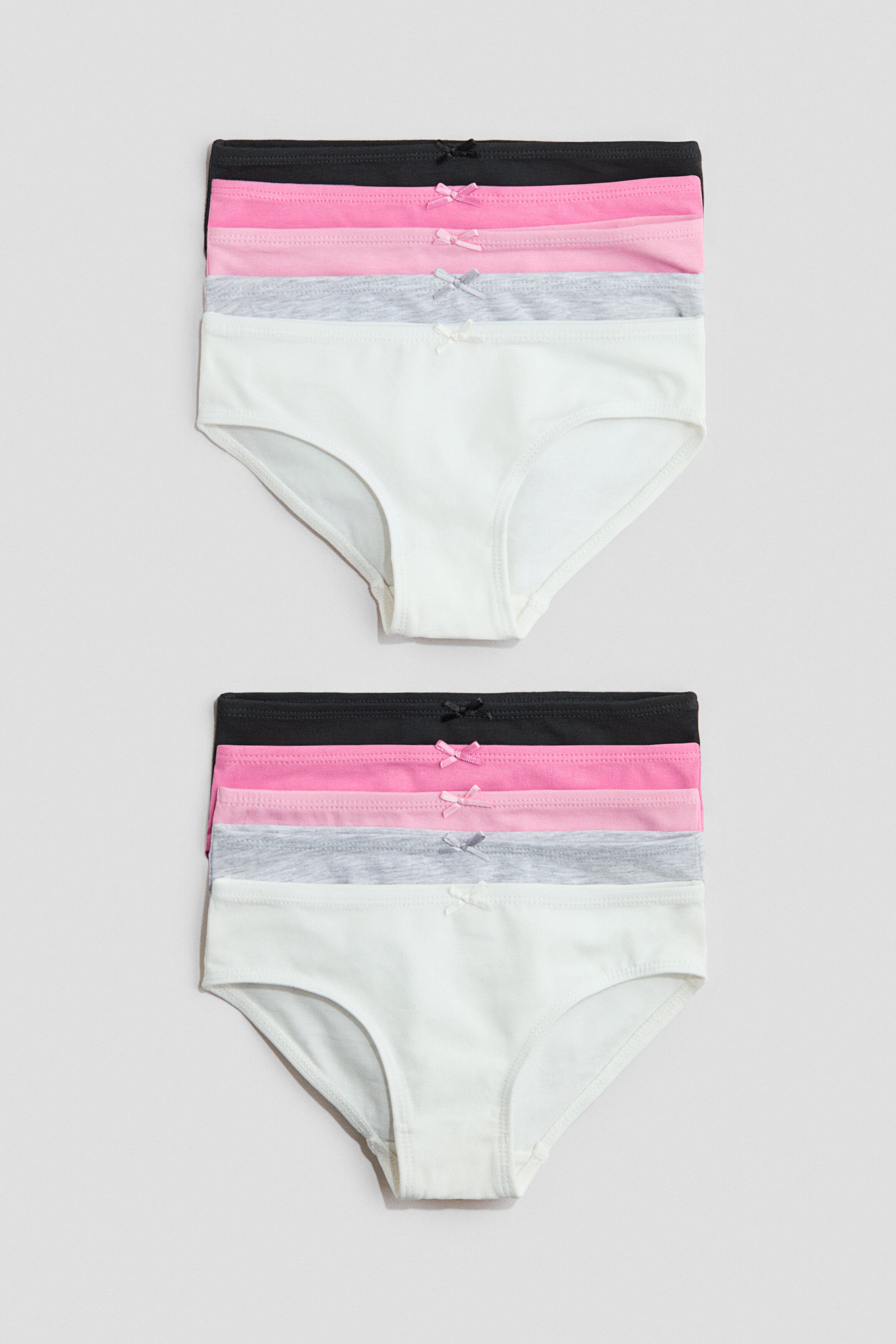 Light pink/black/white
