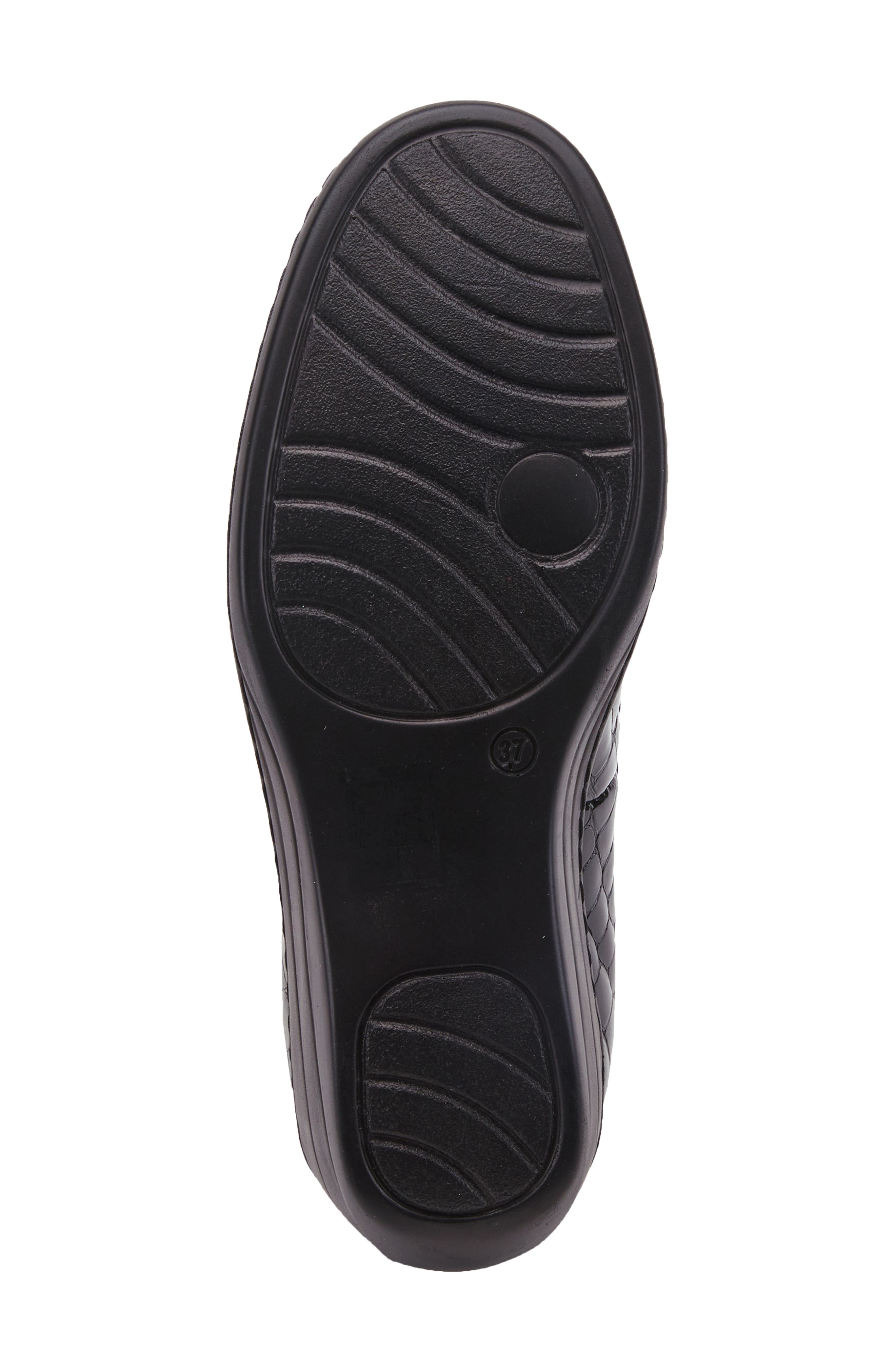 Kartii Croc Embossed Wedge Pump, Alternate, color, BLACK