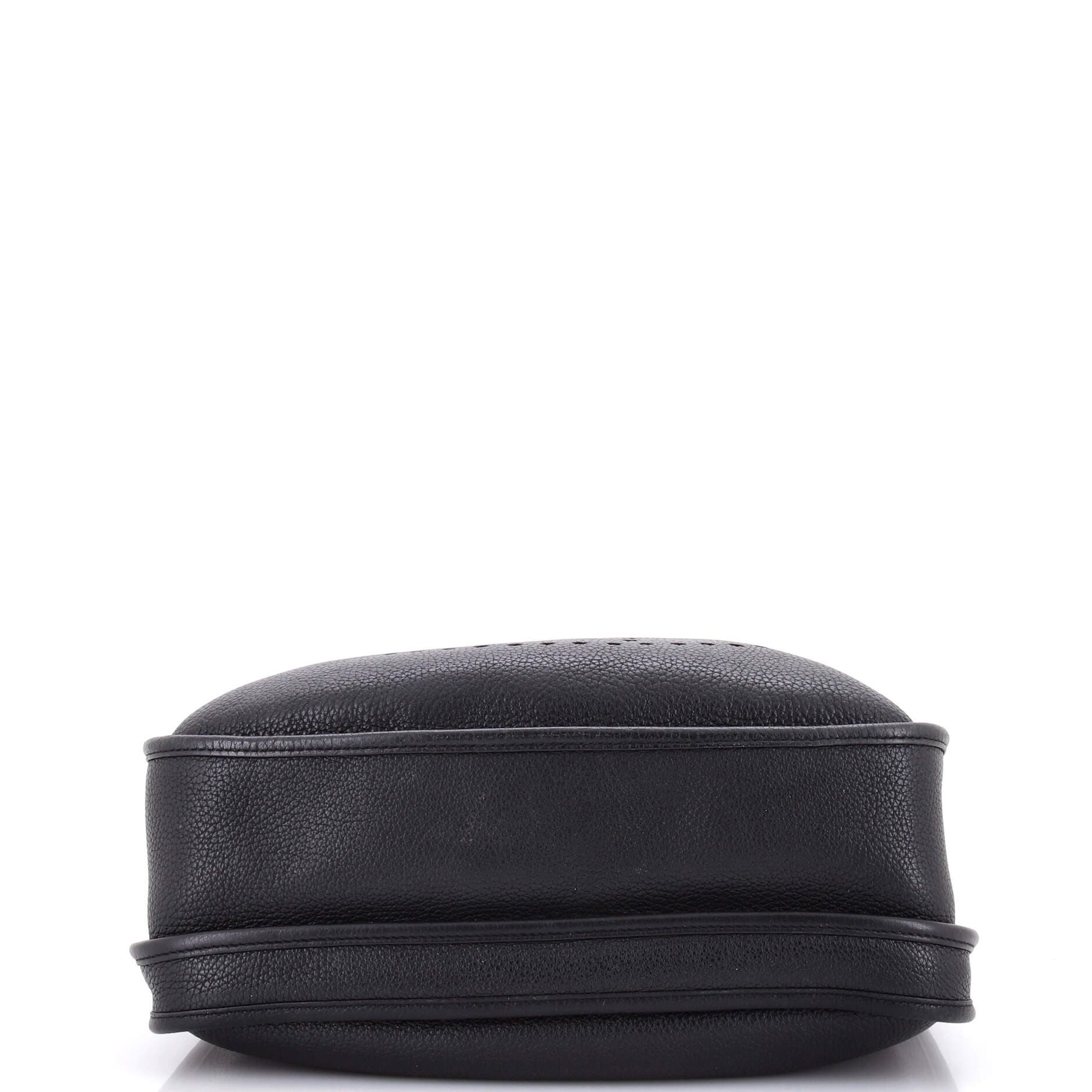 Pre-Owned Hermes Evelyne Bag Gen III Clemence GM, Alternate, color, 