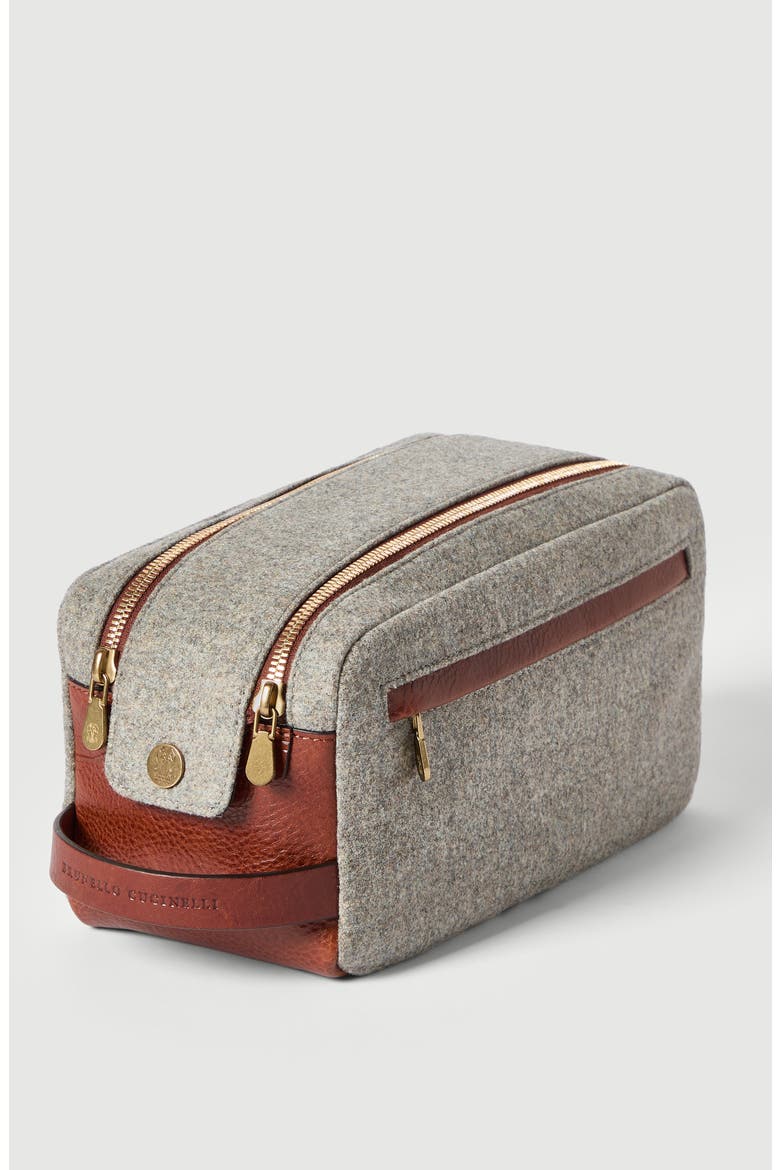 Virgin wool, alpaca and cashmere flannel beauty case with grained calfskin inserts and double zipper, Alternate, color, Leather