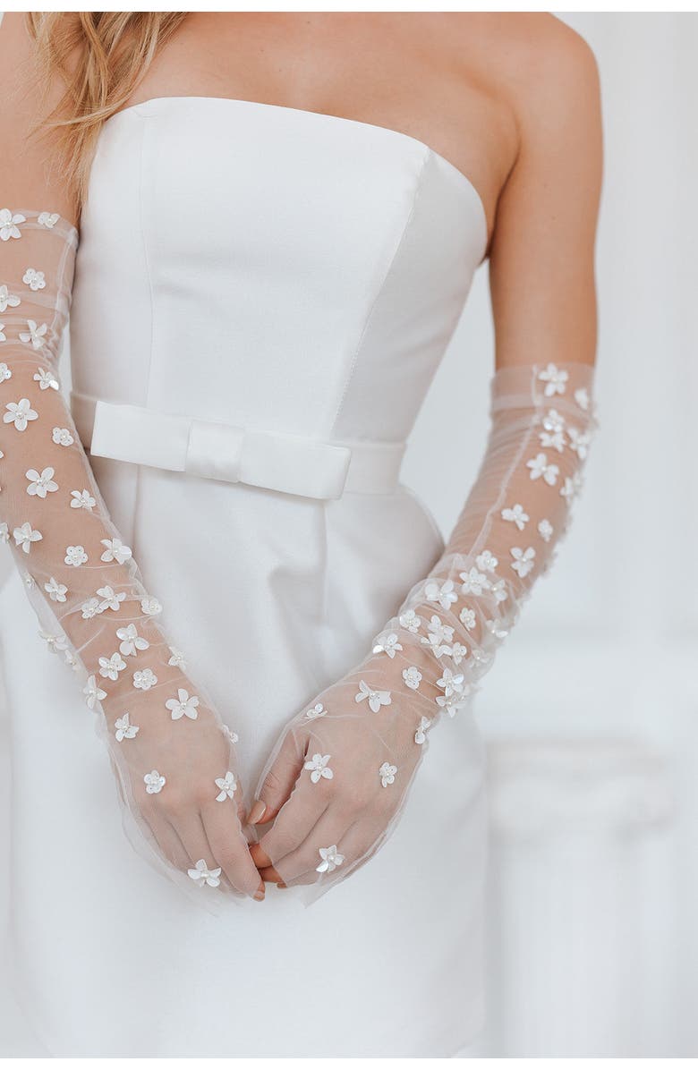 Untamed Petals Valiant Sheer Gloves, Main, color, Ivory