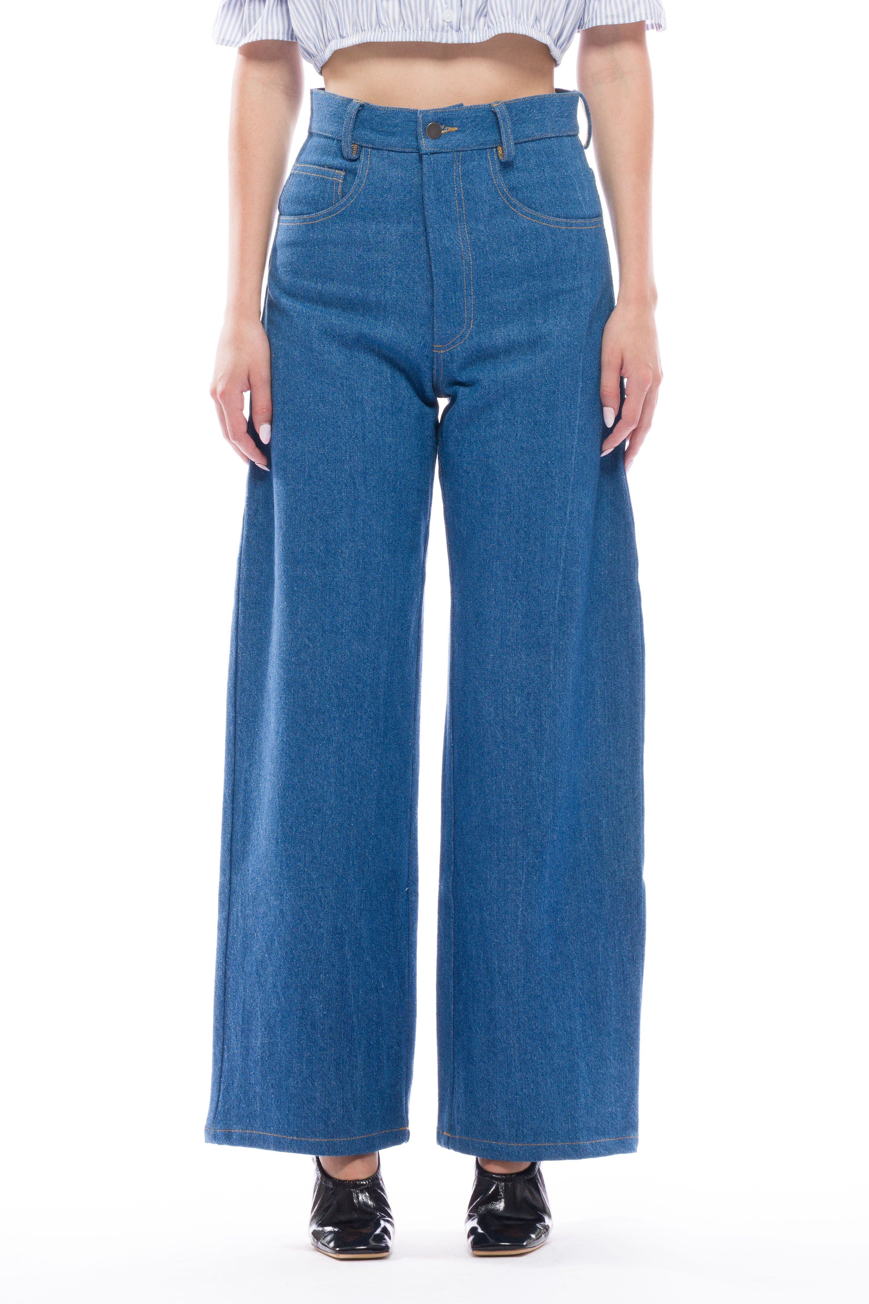 Toit Volant Coco Cowboy Cut Pants in Light Indigo 