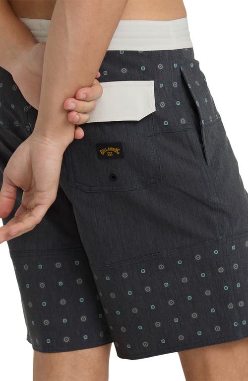 Billabong Tribong Lt Board Shorts In Black