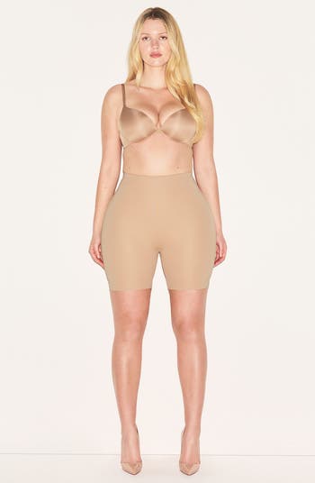 Hip Enhancing Mid Thigh Padded Shorts