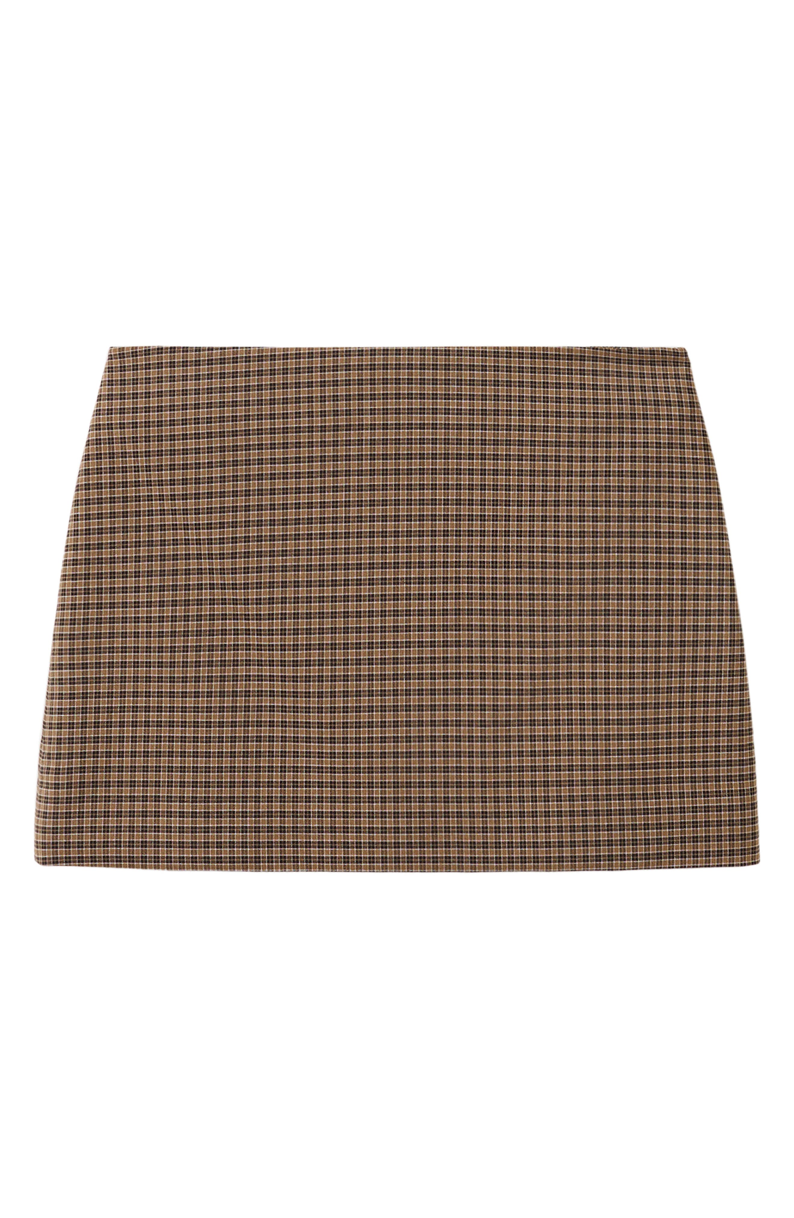 selected BROWN