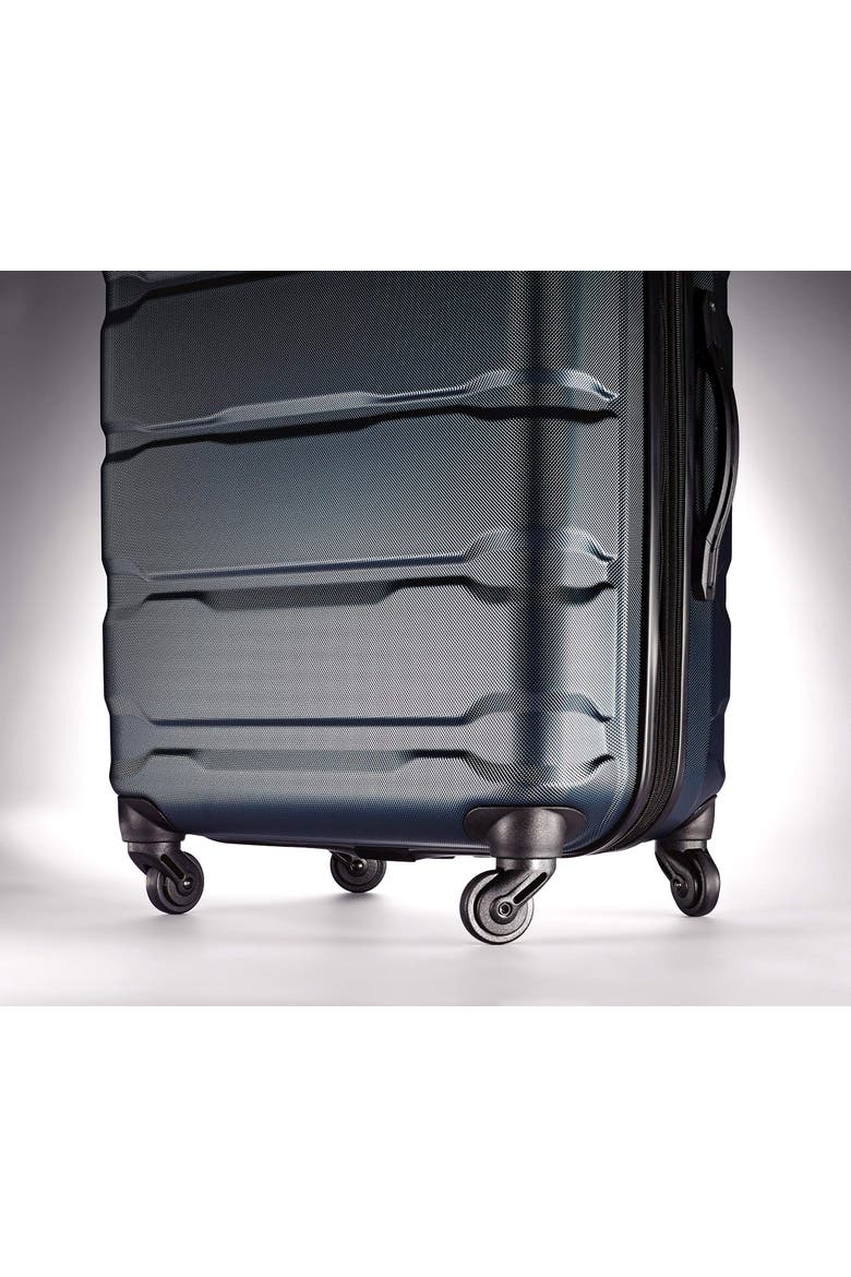 Omni PC Hardside Expandable 24" Medium Checked Spinner Luggage, Alternate, color, Navy