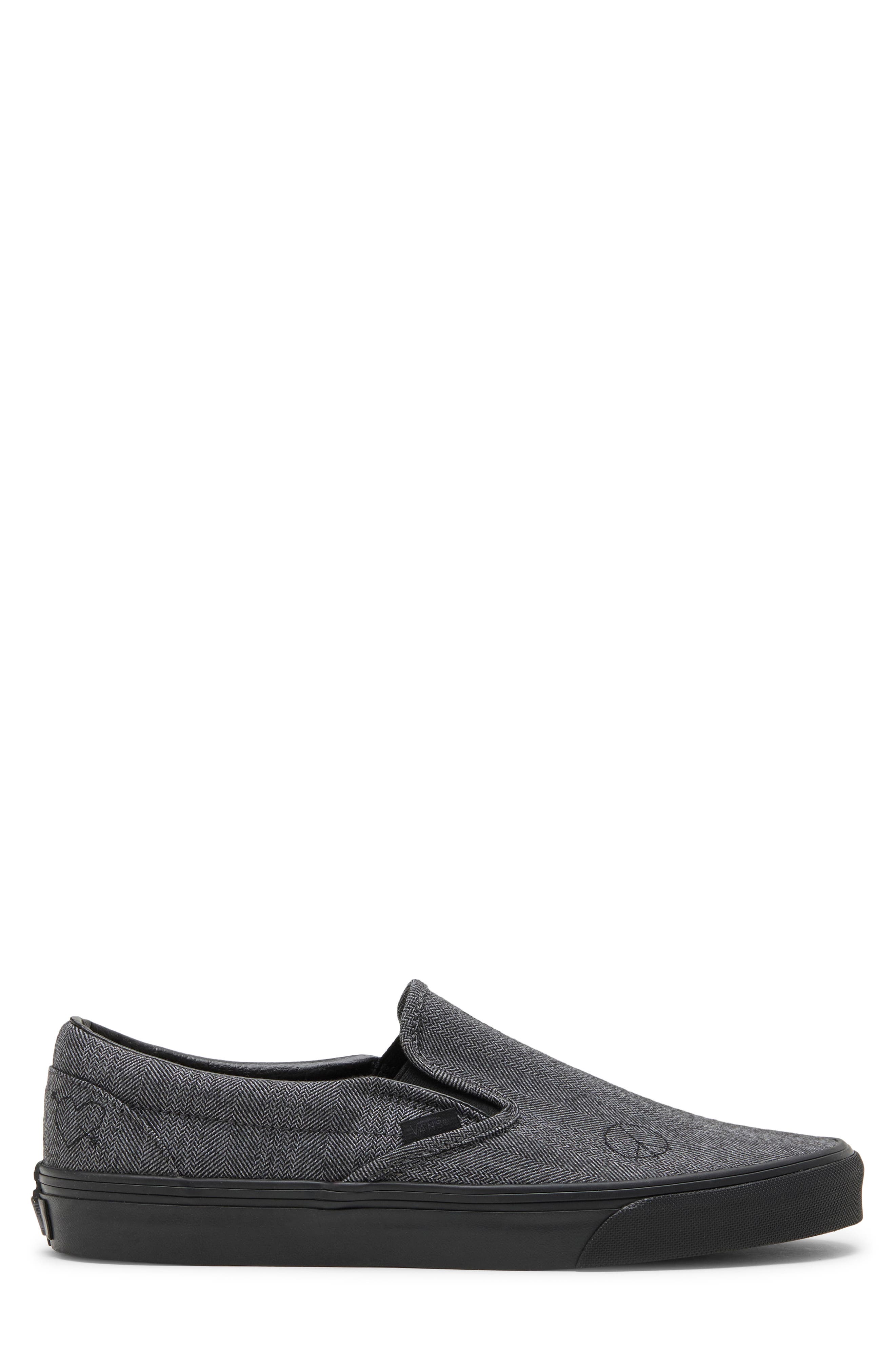 Classic Slip-On Sneaker, Alternate, color, GRAY/ BLACK