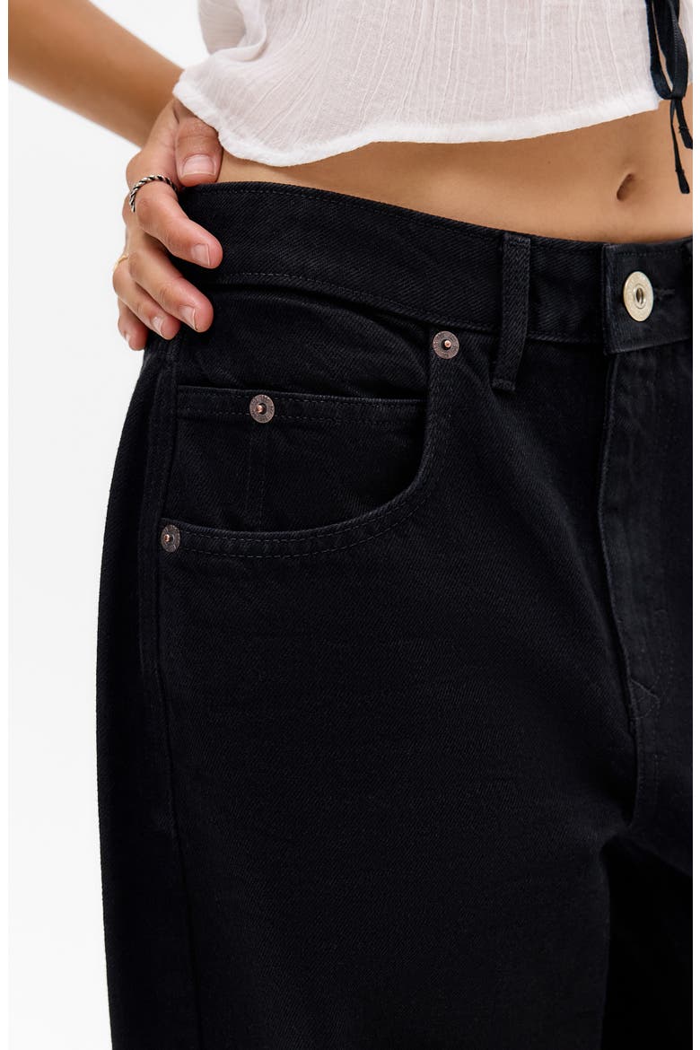 Jaya Low Rise Wide Leg Jeans, Alternate, color, BLACK