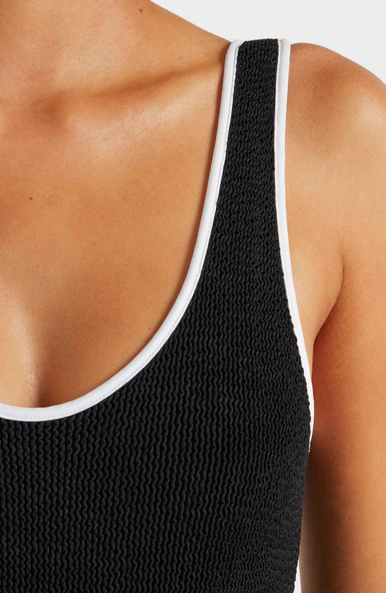 Hunza G Faye One-Piece Swimsuit, Alternate, color, Black