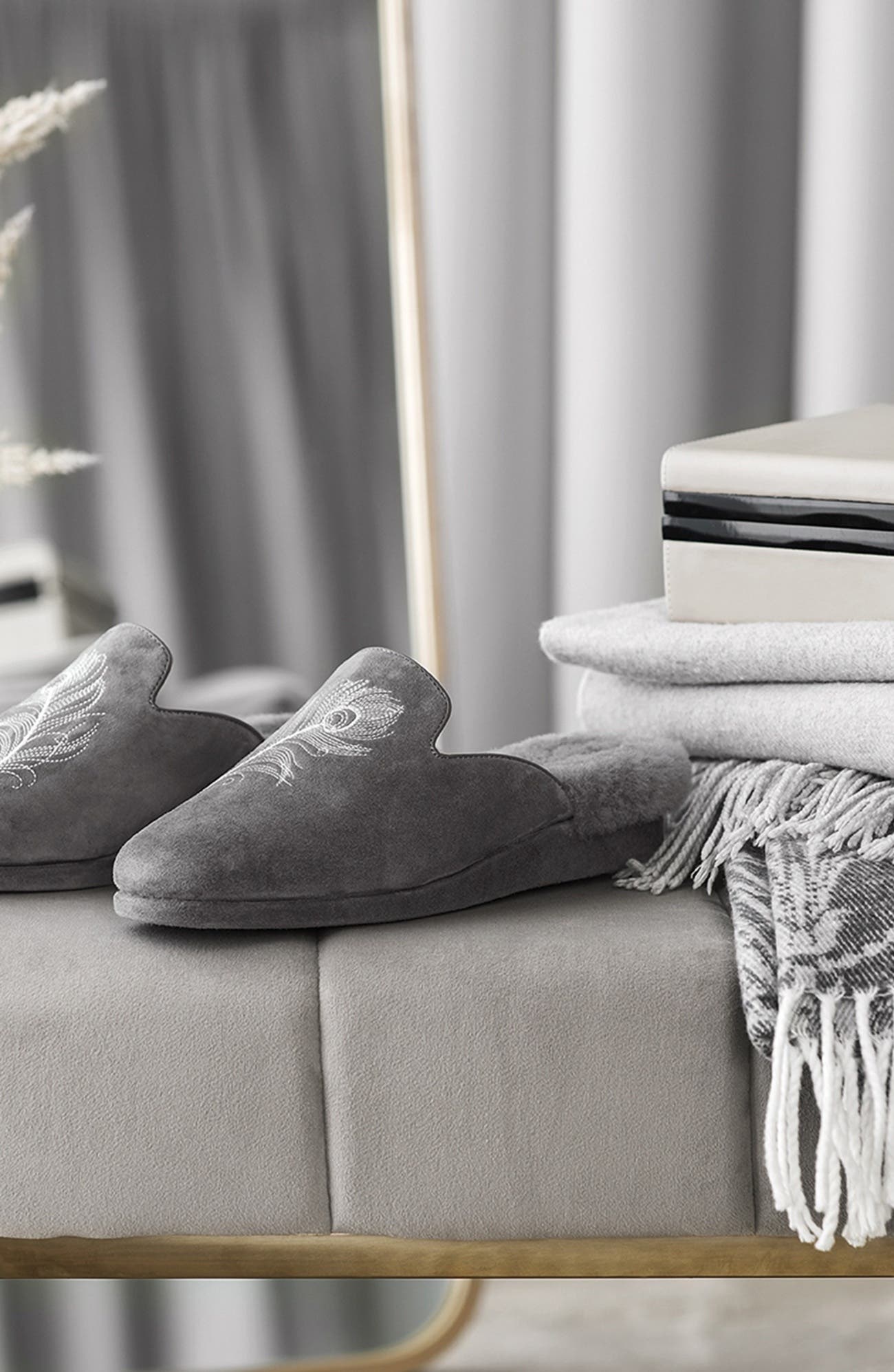 Togas Midaria Womens sheepskin slippers, Alternate, color, Grey