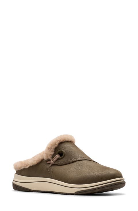Breeze Myth Faux Fur Lined Slipper - Wide Width Available (Women)