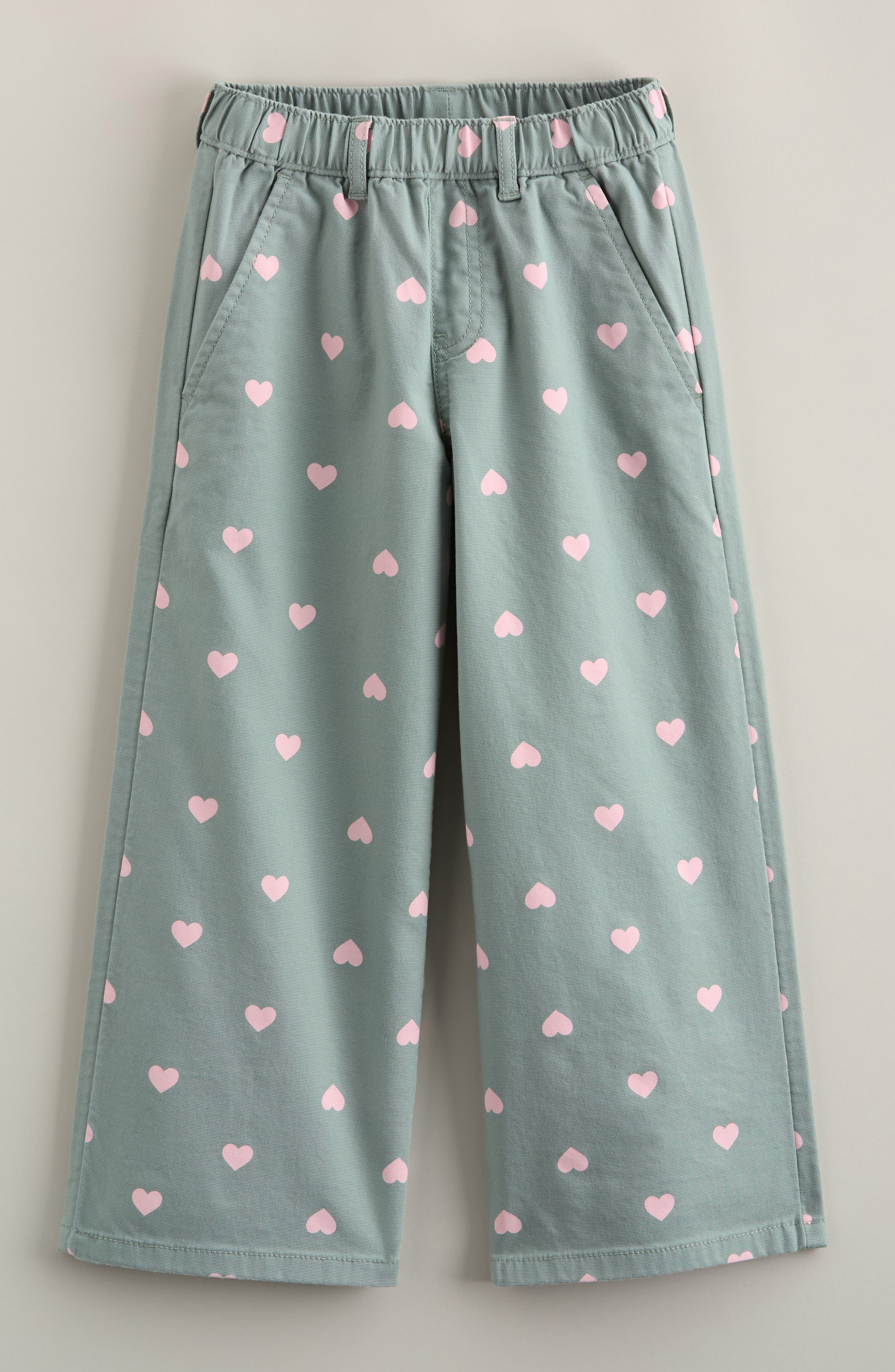 selected GREEN MILIEU PETITE HEARTS