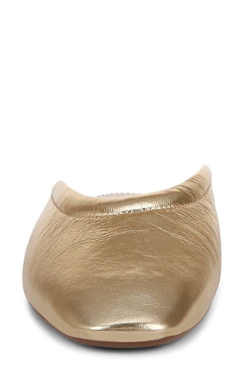 27 Edit Naturalizer Carla Mule In Dark Gold