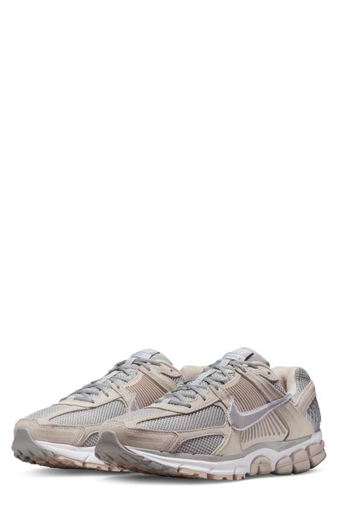 Zoom Vomero 5 Premium Sneaker (Men)