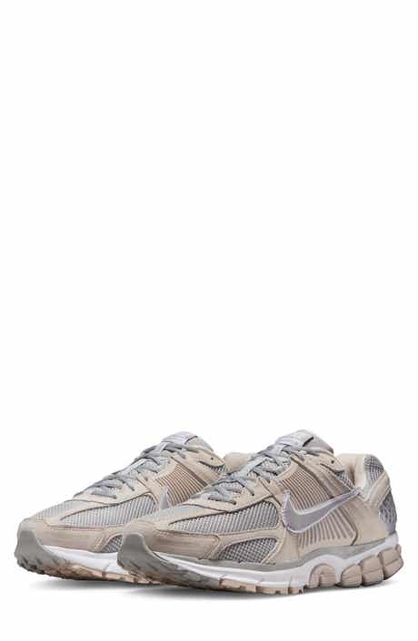 Nike Zoom Vomero 5 Premium Sneaker