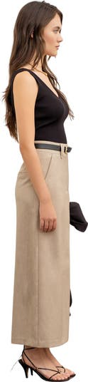 Ribbed V-Neck Tank