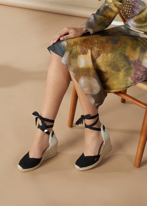 Viscata Culip Canvas Espadrille Wedges In Black