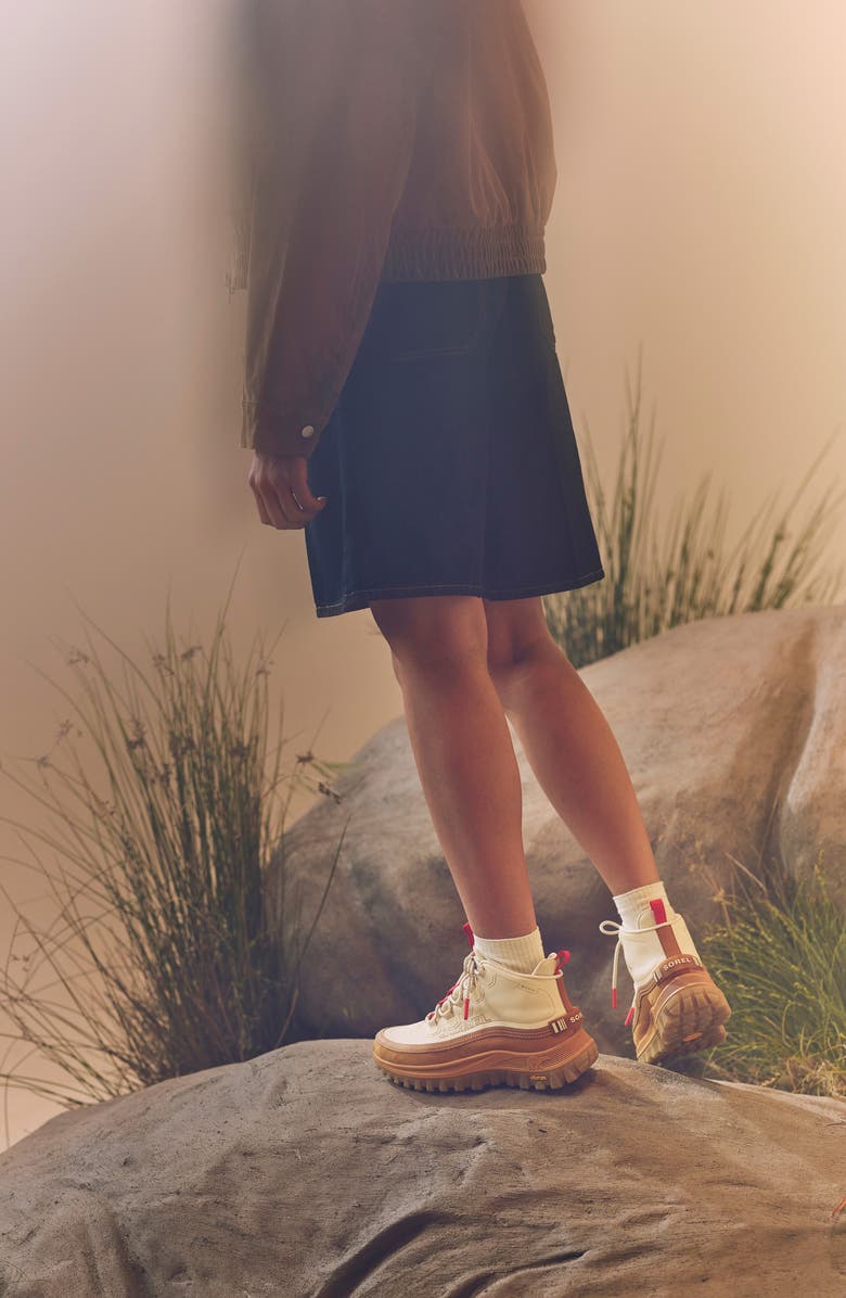 SOREL CALLSIGN HORIZON<sup>™</sup> Mid GTX Gore-Tex<sup>®</sup> Waterproof Sneaker, Alternate, color, Honey White/ Canyon Gold