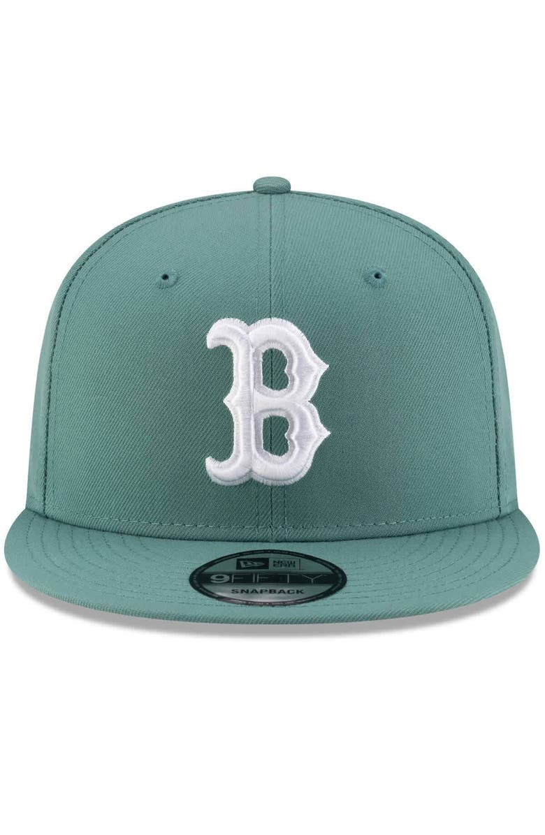 New Era Men's New Era  Green Boston Red Sox 2025 City Connect 9FIFTY Snapback Hat, Alternate, color, 