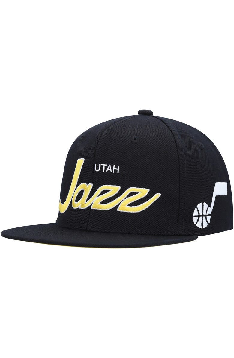 Mitchell & Ness Men's Mitchell & Ness Black Utah Jazz Hardwood Classics Script 2.0 Snapback Hat, Main, color, Black