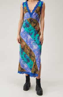 NASTY GAL Mixed Floral Print Lace Trim Midi Dress