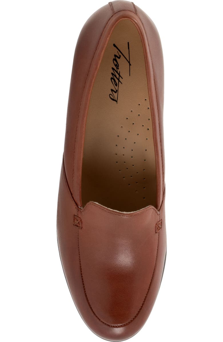 Trotters Cassidy Loafer Pump, Alternate, color,