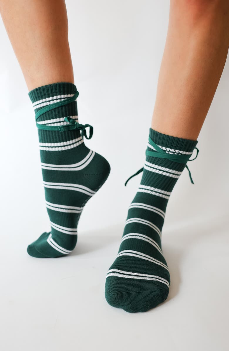 Pilates University 1883 Assorted 2-Pack Sporty Ballerina Nonslip Grip Crew Socks, Alternate, color, Hunter Green/ Burgundy