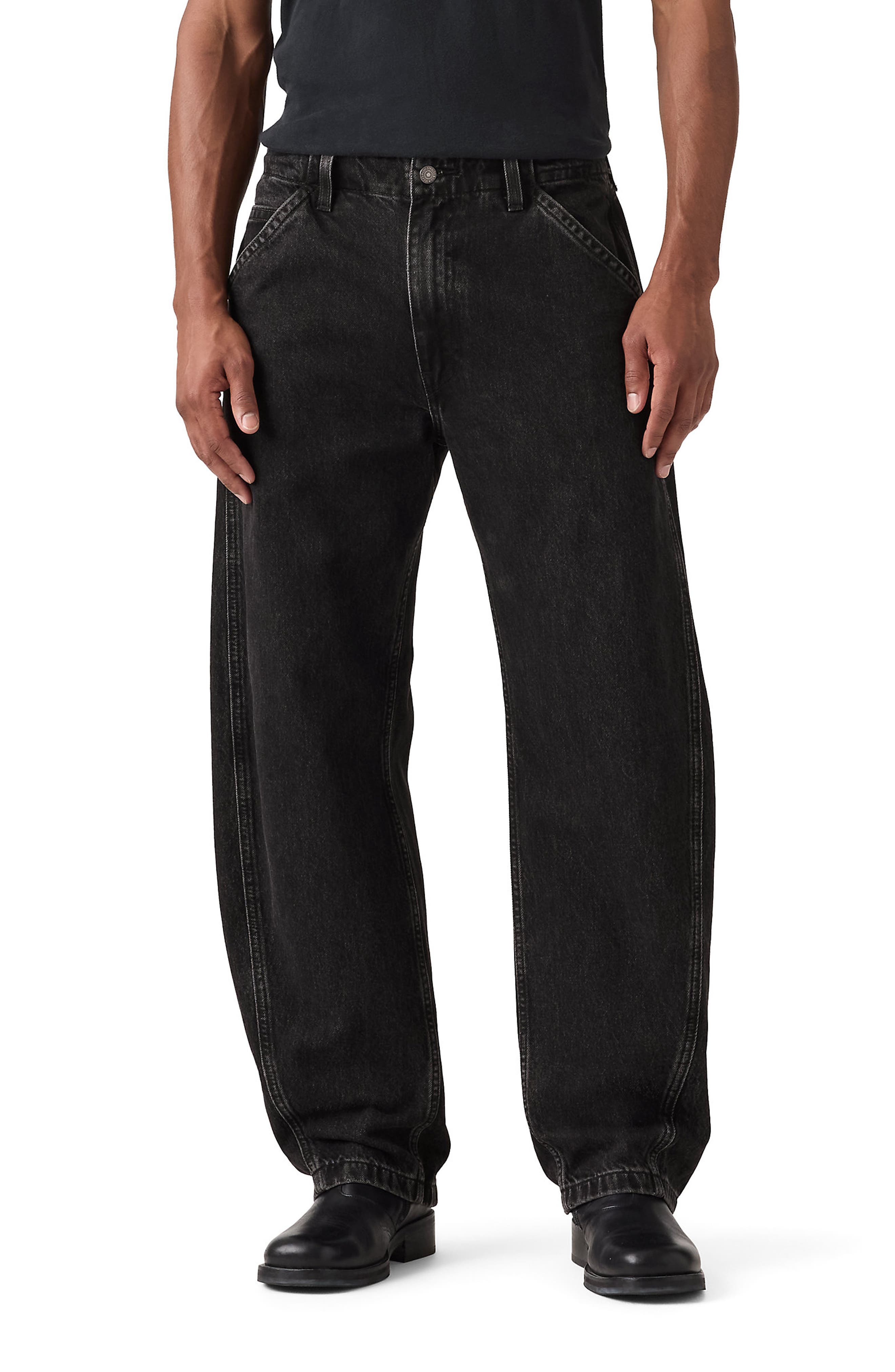 Loose Barrel Jeans