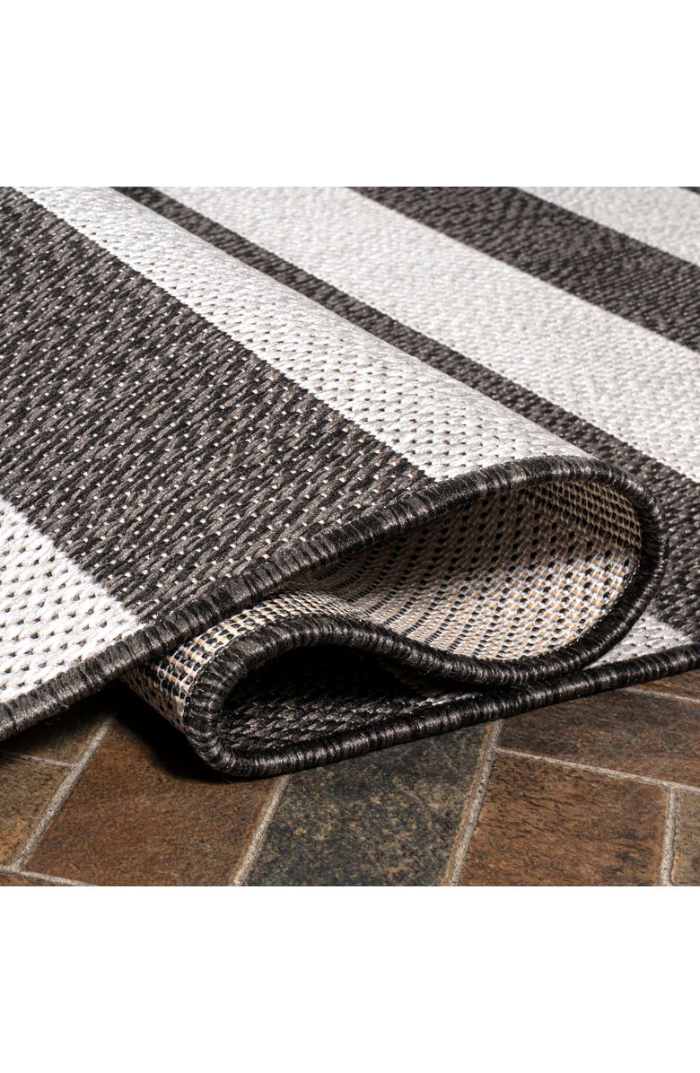 JONATHAN Y Negril Two-Tone Wide Stripe Indoor/Outdoor Area Rug, Alternate, color, Black/Cream