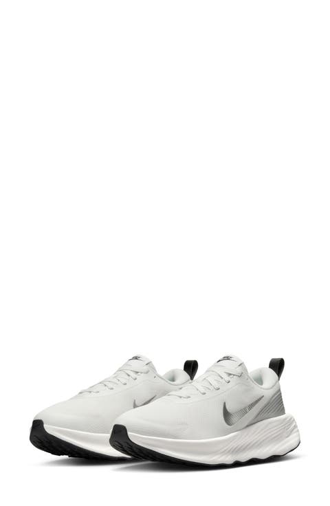 Legend Essential 4 PRM Workout Walking Shoe (Women)