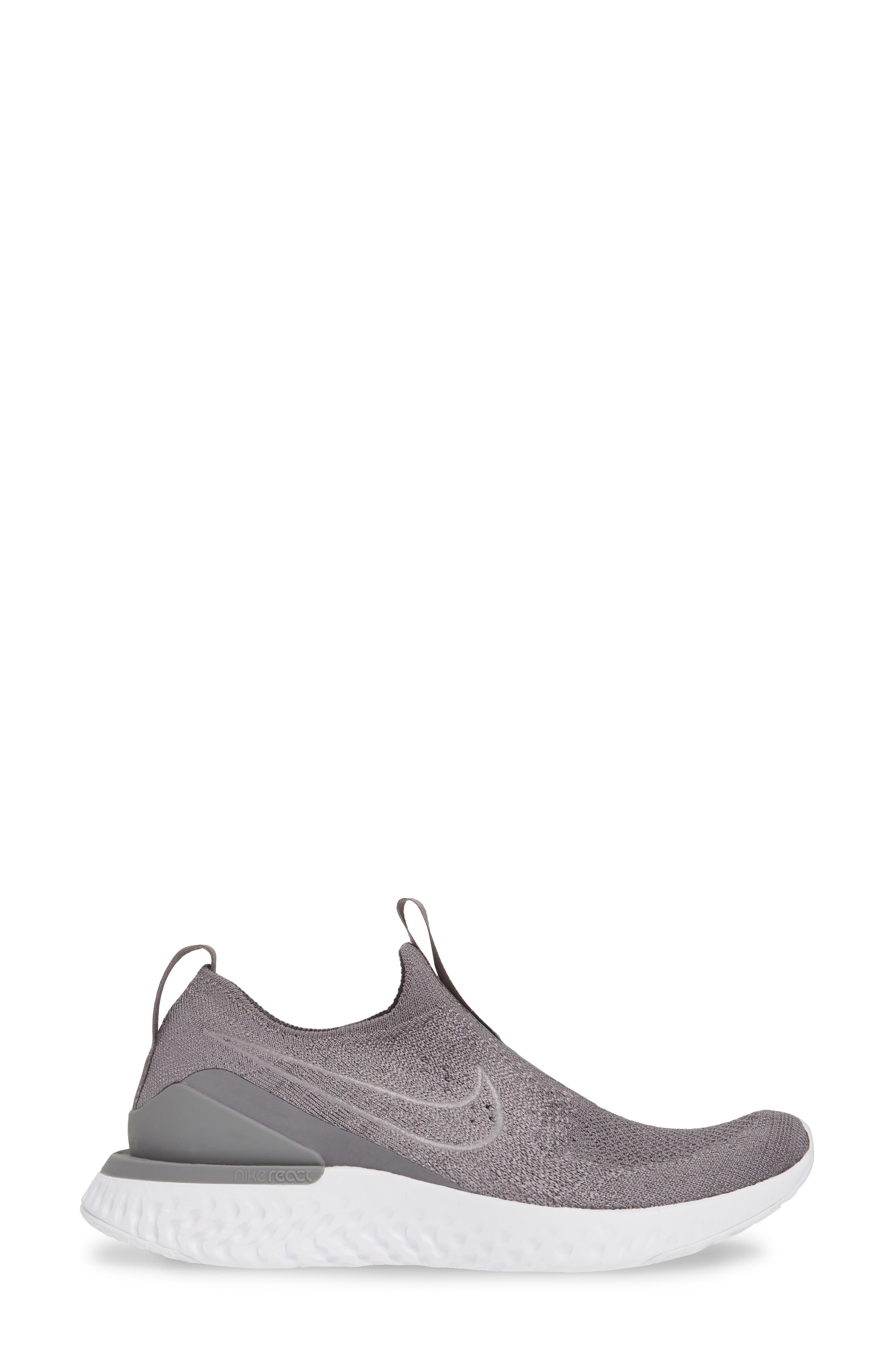 Epic Phantom React Flyknit Running Shoe, Alternate, color, GUN SMOKE/ GUN SMOKE/ WHITE