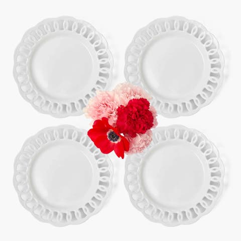White Lace Starter Plates (Set of 4)