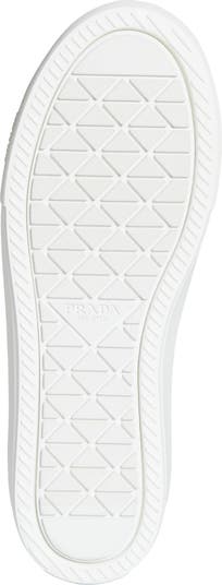 Naplak Low Top Sneaker