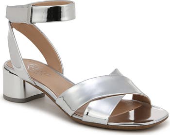 Noel Sandal