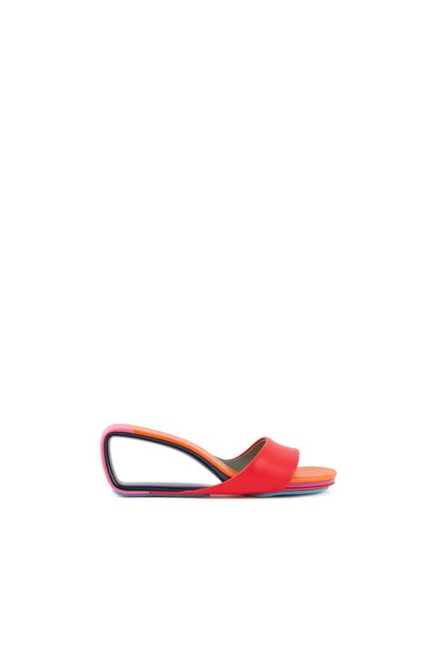 Mobius Mid Sandal